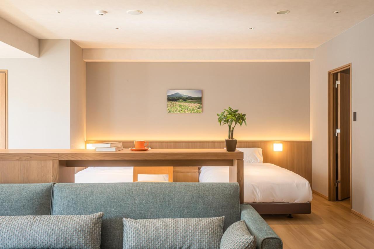 Higashikawa Asahidake Onsen Hotel Bear Monte Екстериор снимка