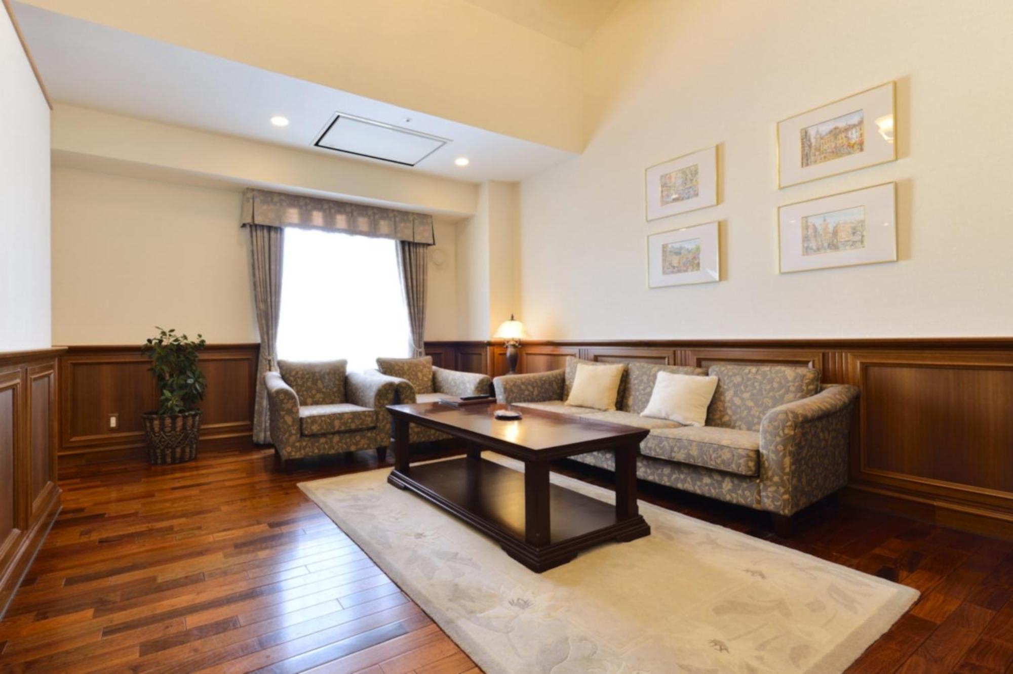 Higashikawa Asahidake Onsen Hotel Bear Monte Екстериор снимка